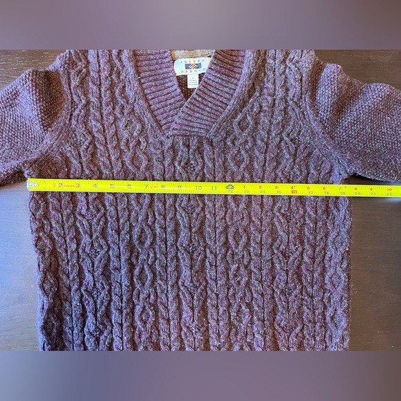 Joseph Abboud men’s cable knit pull over wool blend purple sweater. Size small. - Picture 4 of 8